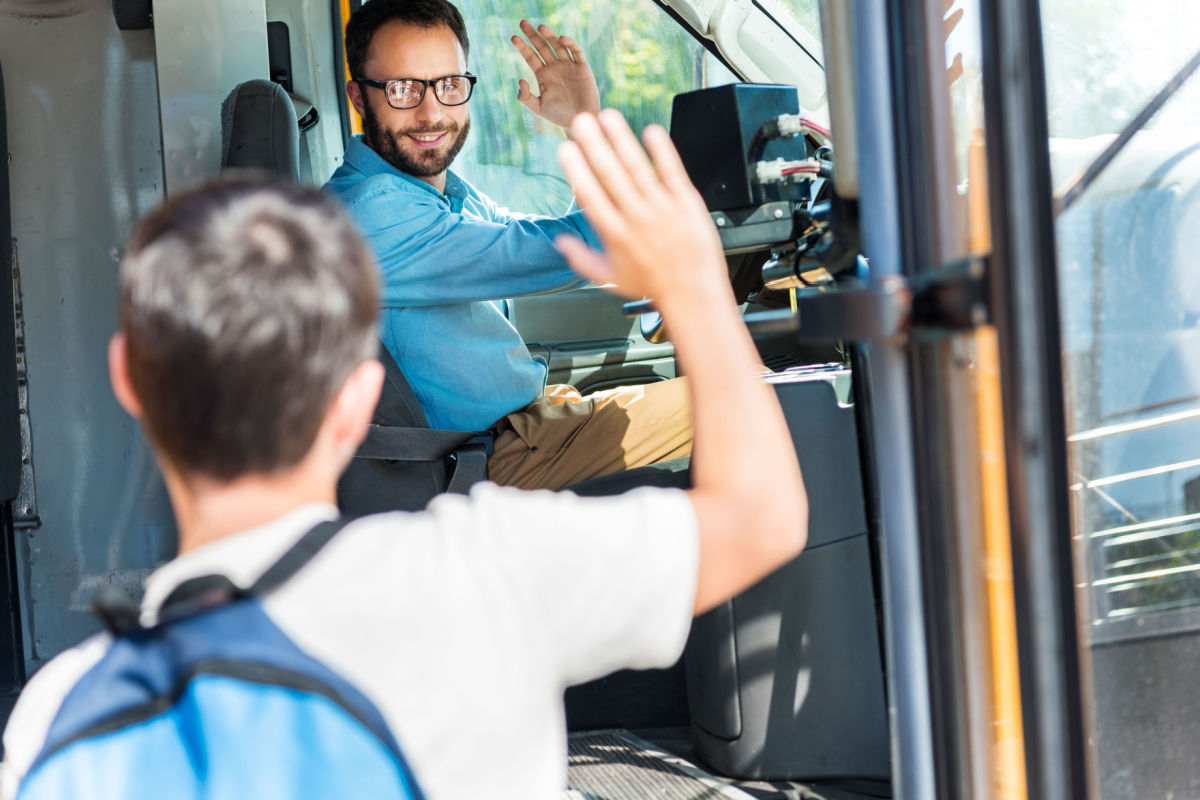 come-diventare-autista-di-scuolabus