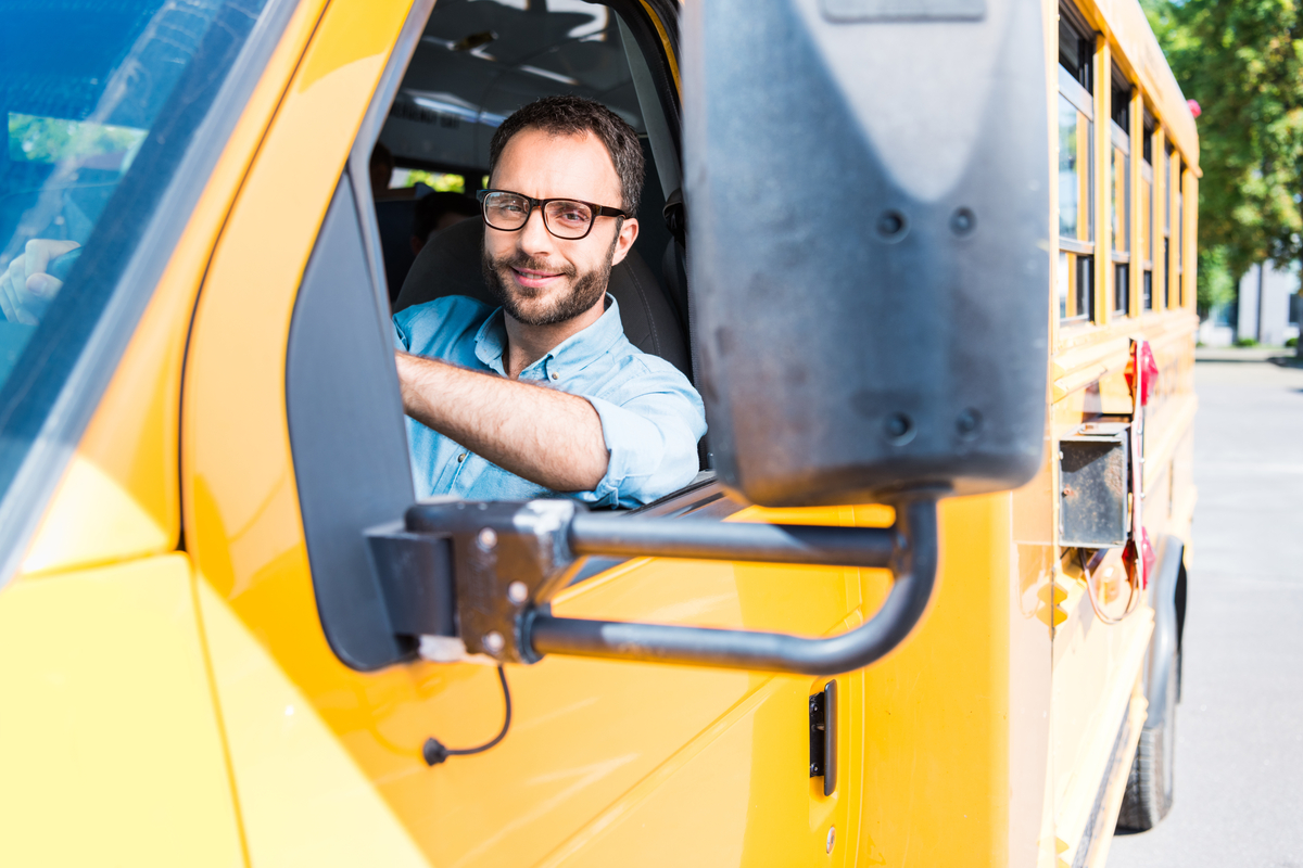 per-guidare-scuolabus-che-patente-ci-vuole